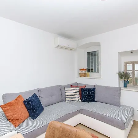 Sweet Nest Apartment